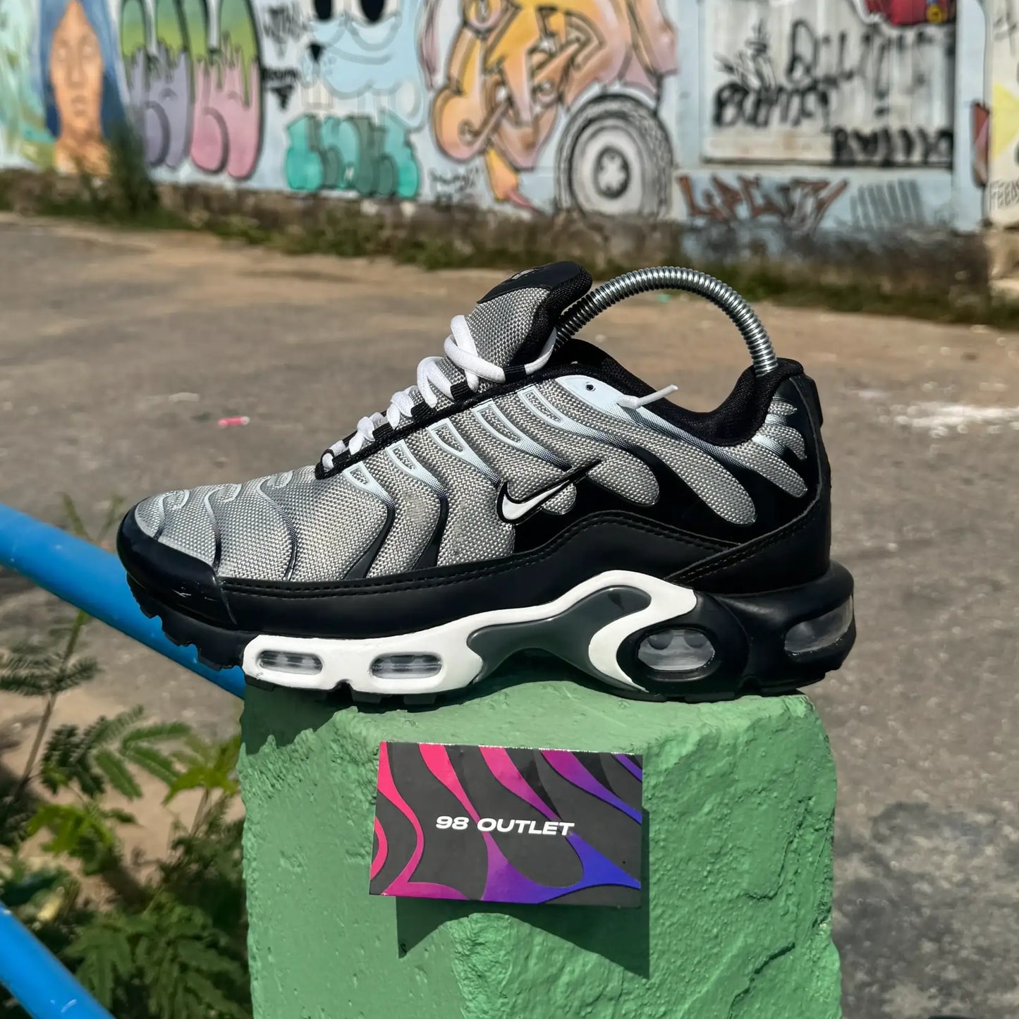 AirMax TN Plus - Cinza/Branco