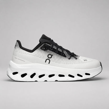 On Running Cloudtilt - Branco  Preto