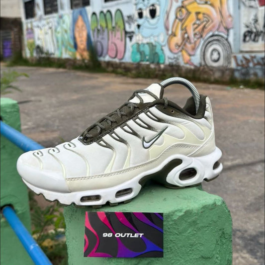 Air Max TN Plus - Bone olive