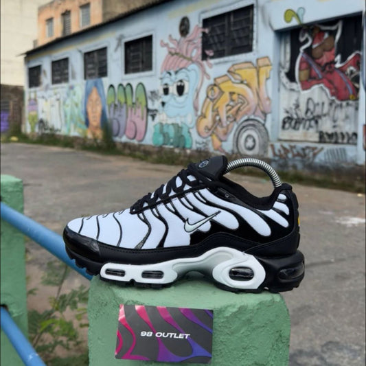 Air Max TN Plus - Óreo