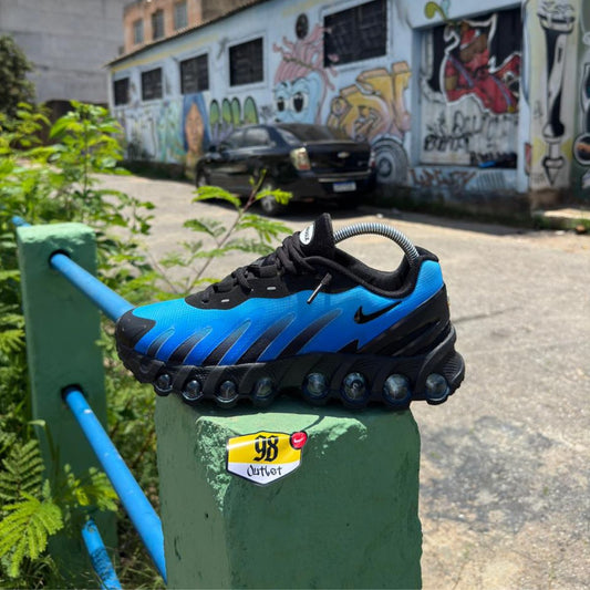 Air Max DN8 - Black Hyper Royal